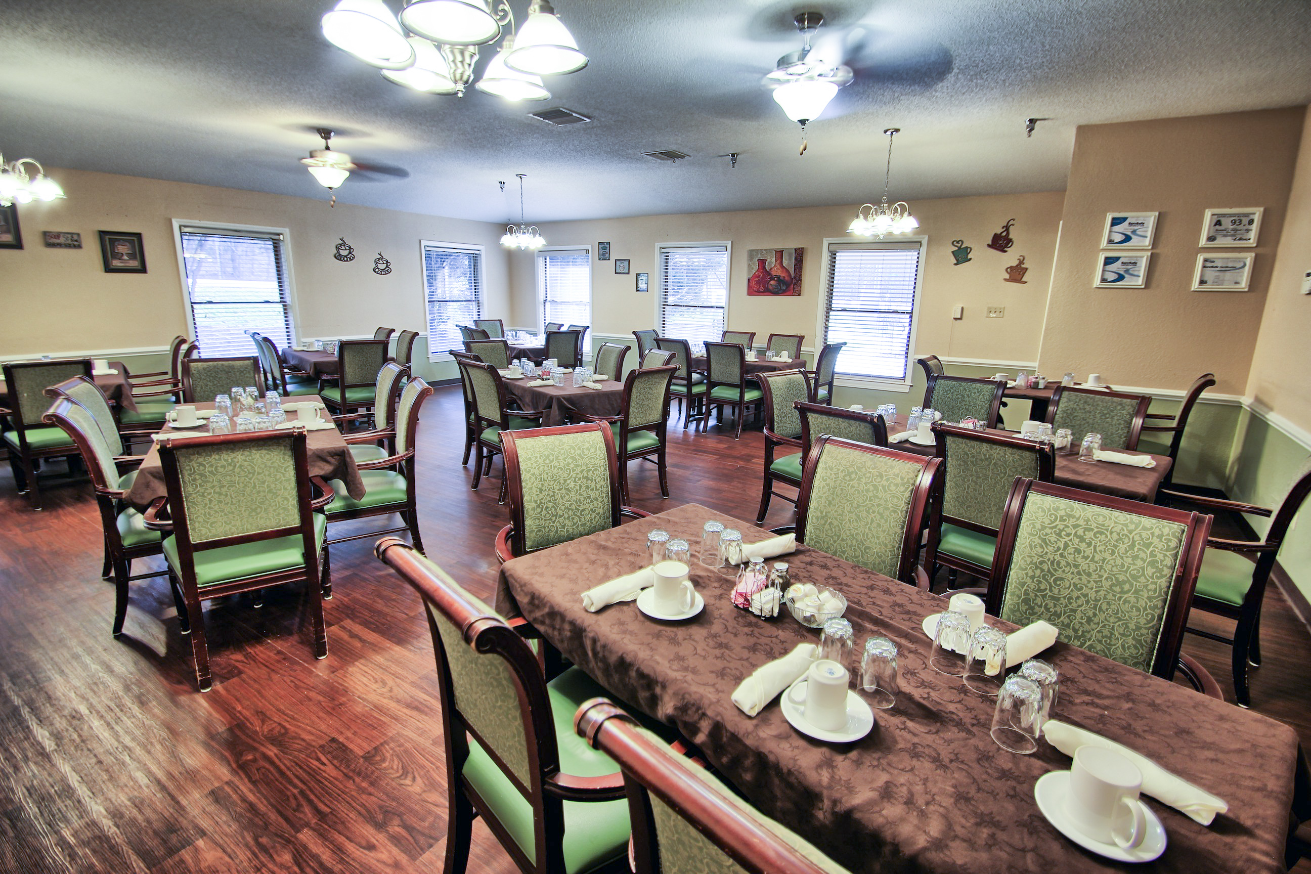 Brookdale East Broad Dining Room Brookdale East Broad Dining Room