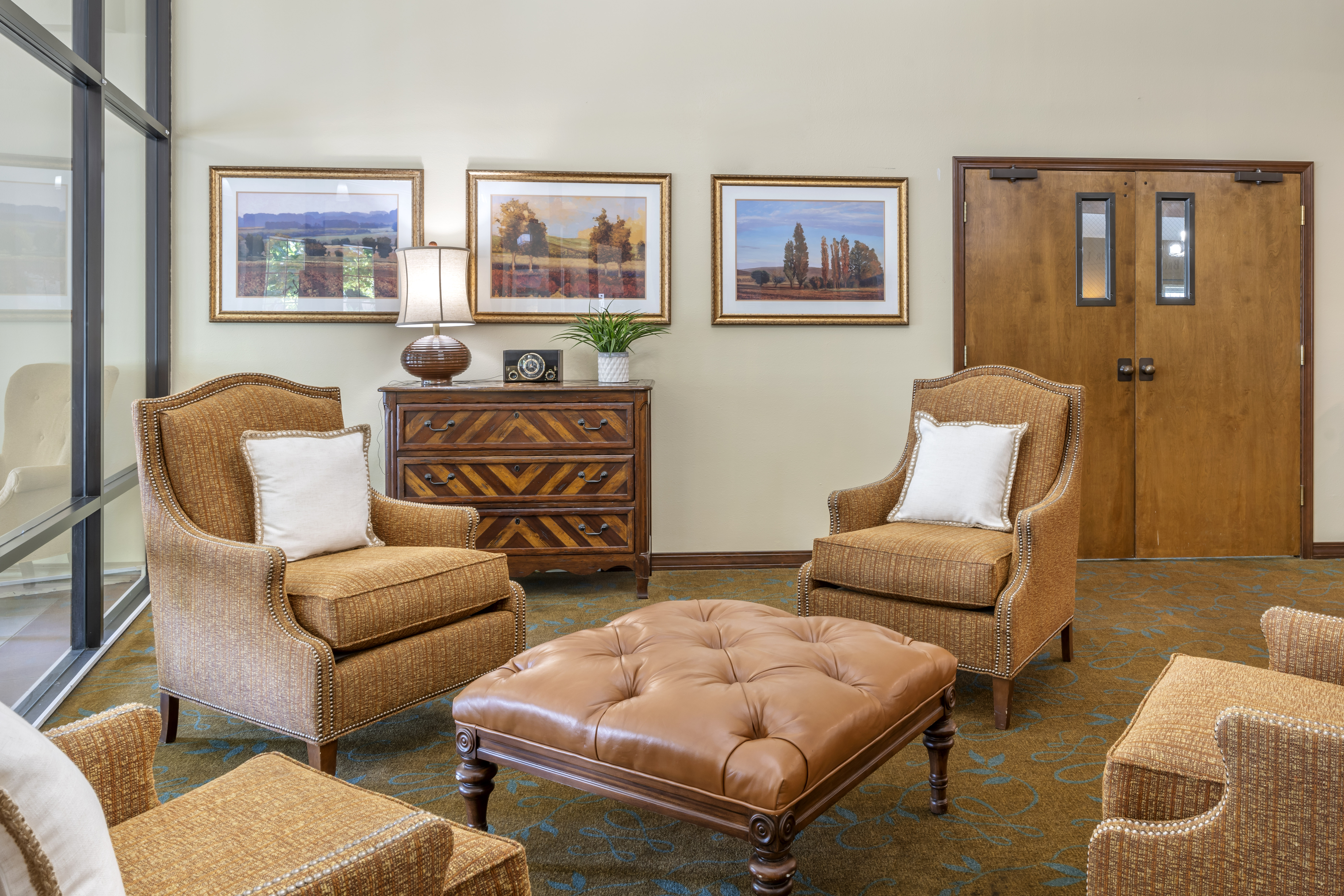 grand-prairie-lobby